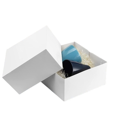 White Square Cardboard Gift Packaging Box Kraft Paper Packaging