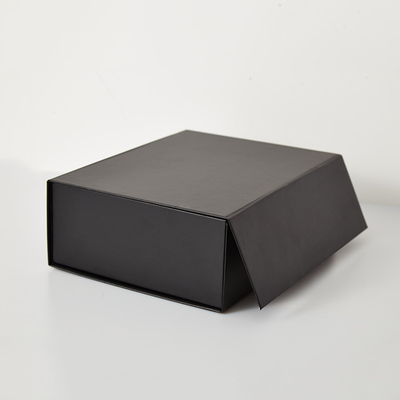 Wholesale OEM Luxury Gift Package Magnet Foldable Clothing Paper Box With Ribbon