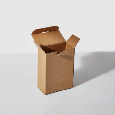 Recyclable Custom Kraft Paper Two Tuck End Packaging Corrugated Box For Shipping