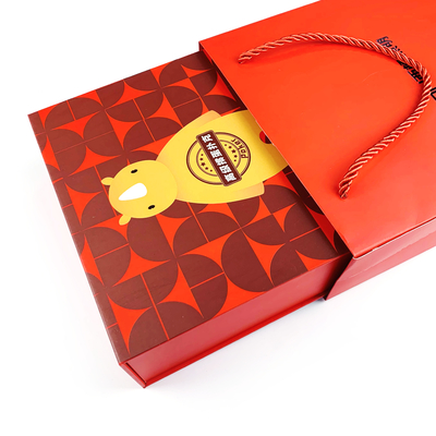 Kid Carton Products Box Packaging Corporate Gift Box with Bag Set Finishing Gold/Silver Hot Stamping/UV Spot/Embossing